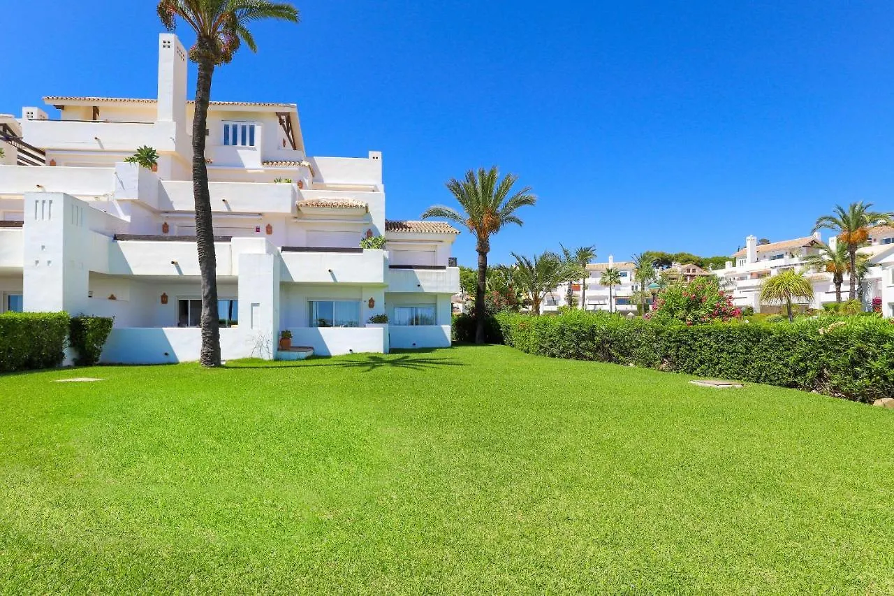 Frontline Beach Ground Floor Apartment - Los Monteros Palm Beach Marbella Spagna